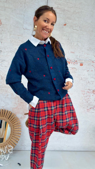 Pantalón cupido “slow fashion” red power!