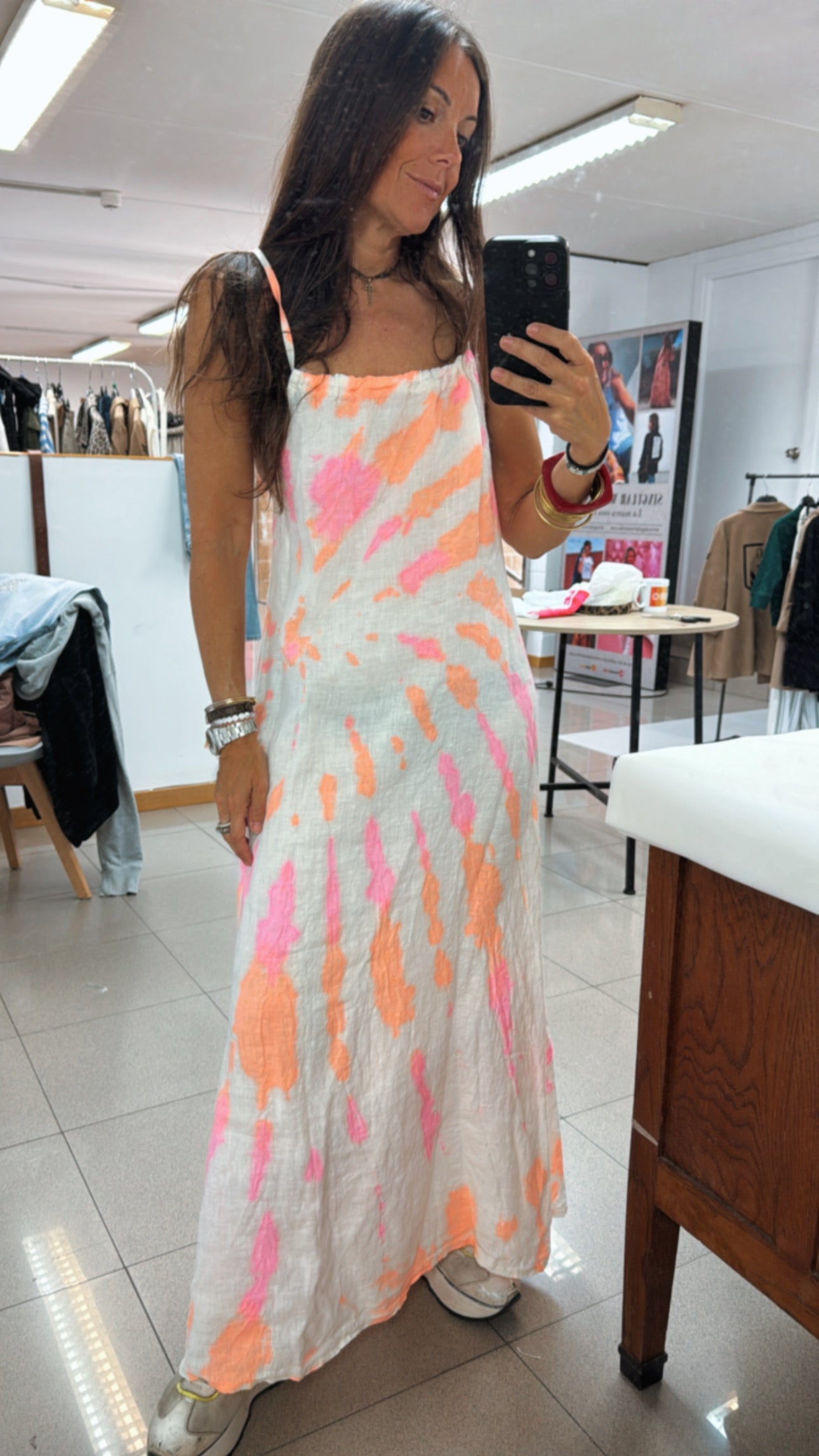 Vestido colores flúor desgastado