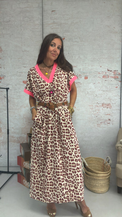 Vestido leopardo cuello pico